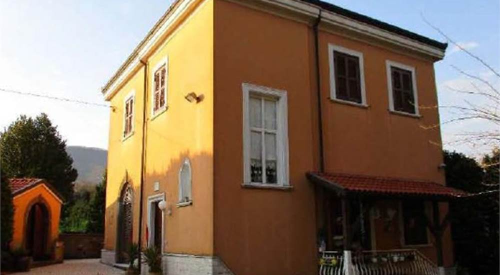 Photo 3